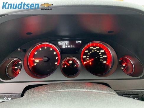 Used 2012 GMC Acadia Denali image 22