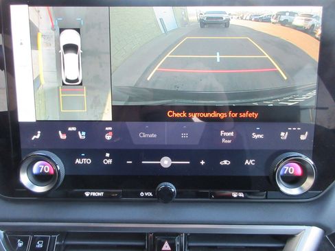 Used 2024 Lexus RX 350 w/ Convenience Package image 42