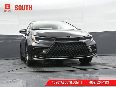 Used 2024 Toyota Corolla XSE image 41