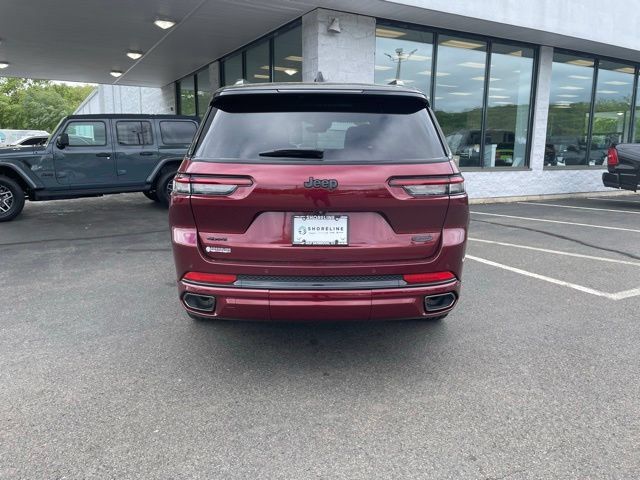Used 2024 Jeep Grand Cherokee L Summit w/ High Altitude Package AWD/4WD image 5