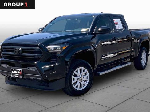 Used 2025 Toyota Tacoma SR5 RWD image 1