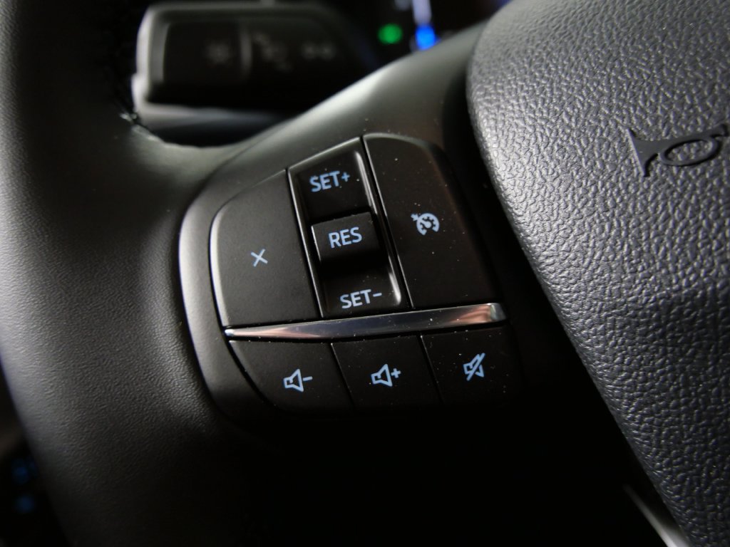 Used 2026 Ford Maverick XLT w/ Equipment Group 301A AWD/4WD image 19