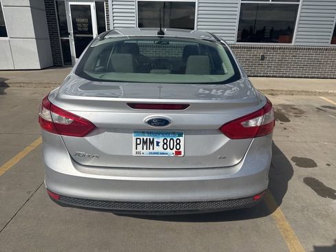 Used 2012 Ford Focus SE image 5