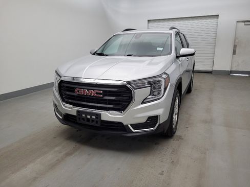 Used 2022 GMC Terrain SLE w/ Driver Convenience Package image 15