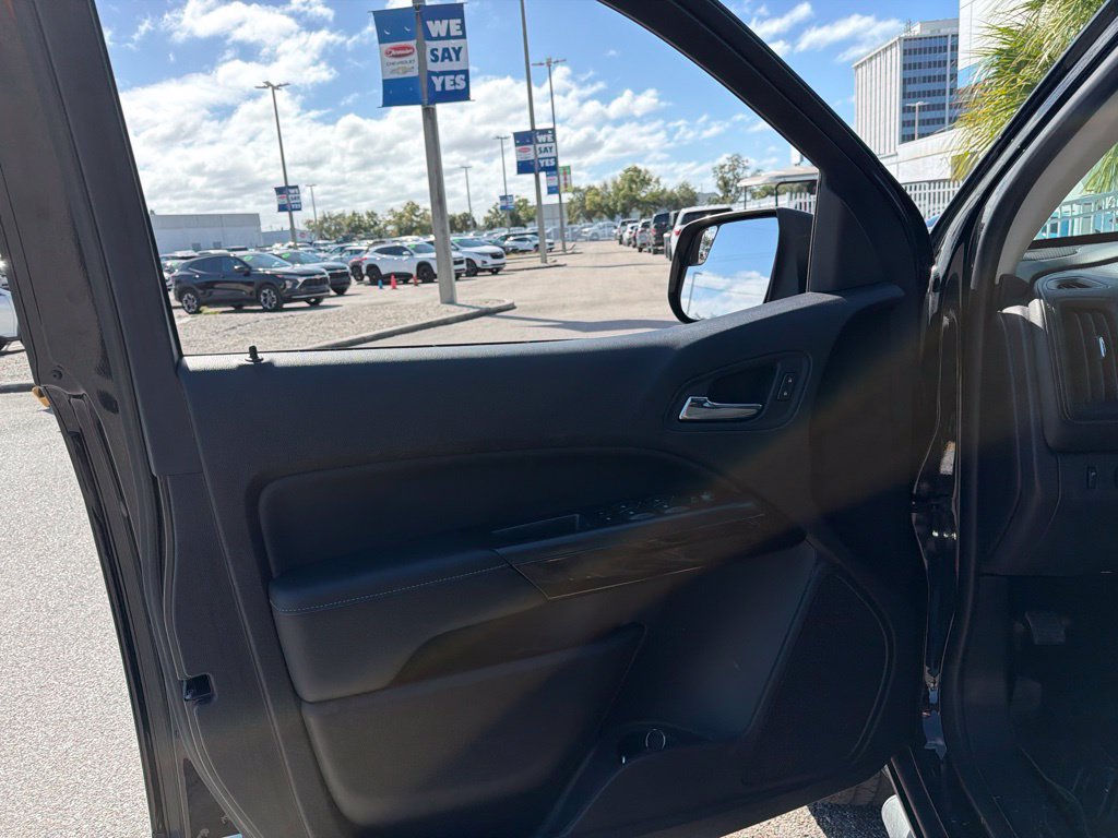Used 2019 GMC Canyon SLT w/ Driver Alert Package RWD image 18