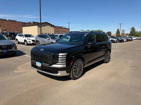 Certified 2026 Hyundai Palisade Calligraphy AWD/4WD image 4