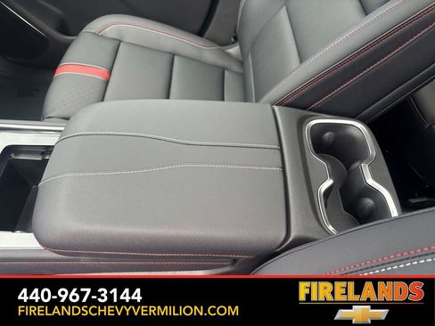 New 2026 Chevrolet Traverse RS image 35