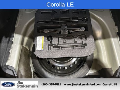Used 2024 Toyota Corolla LE FWD image 11