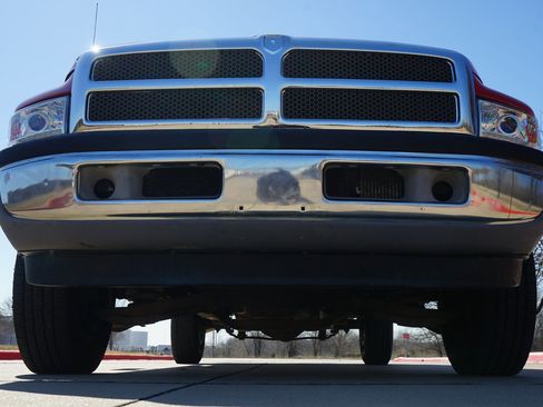 Used 1999 Dodge Ram 2500 Truck 2WD Quad Cab image 25