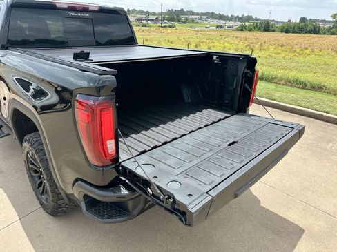 Used 2023 GMC Sierra 1500 AT4X AWD/4WD image 24
