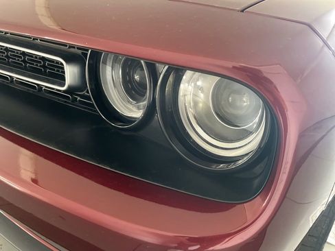 Used 2021 Dodge Challenger SXT w/ Driver Convenience Group RWD image 27