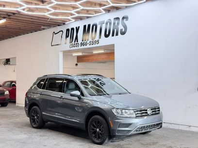 Used 2018 Volkswagen Tiguan SE