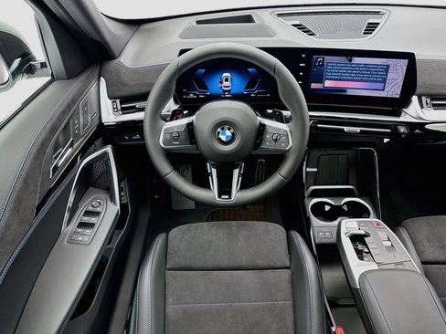 New 2026 BMW X1 xDrive28i w/ Technology Package AWD/4WD image 10