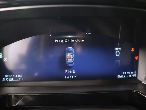 Used 2024 Lincoln Corsair FWD image 4