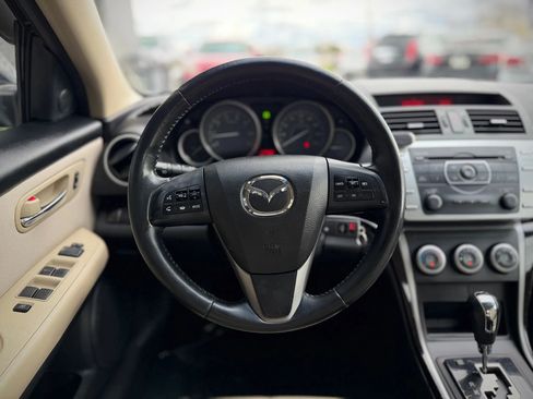 Used 2013 MAZDA MAZDA6 i Touring image 11