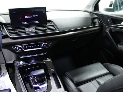 Used 2024 Audi Q5 2.0T Premium Plus image 19
