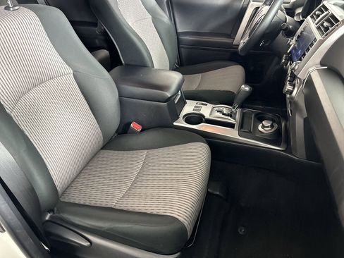 Used 2024 Toyota 4Runner SR5 image 25