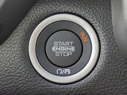 New 2026 RAM 1500 Express AWD/4WD image 28