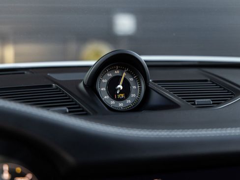 Certified 2022 Porsche 911 GT3 image 41