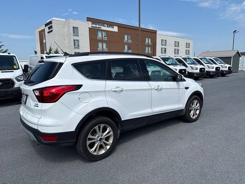 Used 2019 Ford Escape SEL AWD/4WD image 4