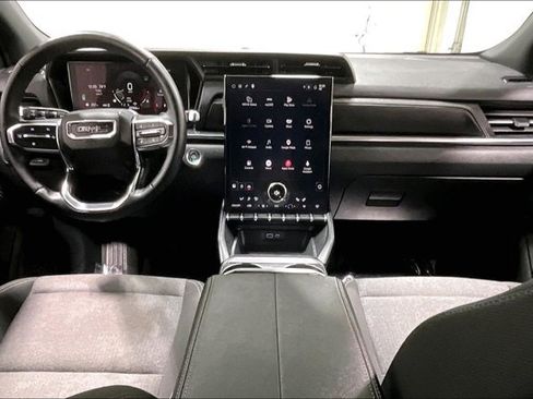 Used 2025 GMC Terrain Elevation AWD/4WD image 15