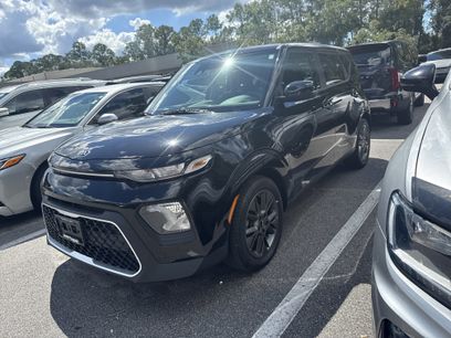 Certified 2021 Kia Soul S