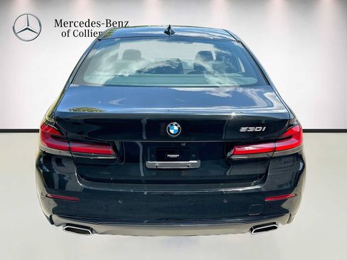 Used 2023 BMW 530i w/ Premium Package RWD image 6