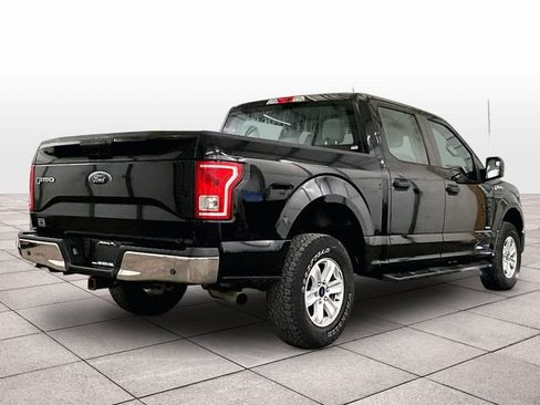 Used 2015 Ford F150 XL w/ Equipment Group 101A Mid AWD/4WD image 12