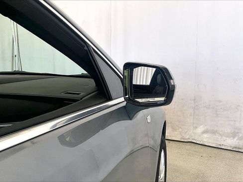 Used 2023 Cadillac XT5 Luxury FWD image 11