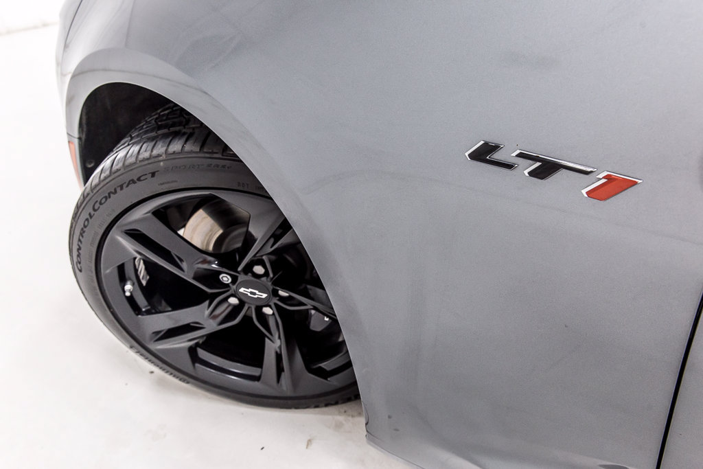 Used 2021 Chevrolet Camaro LT RWD image 12