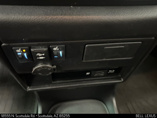 Used 2019 Toyota Sienna Limited Premium w/ Carpet Mat Package AWD/4WD image 25
