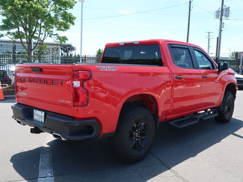 Used 2023 Chevrolet Silverado 1500 Custom Trail Boss AWD/4WD image 10