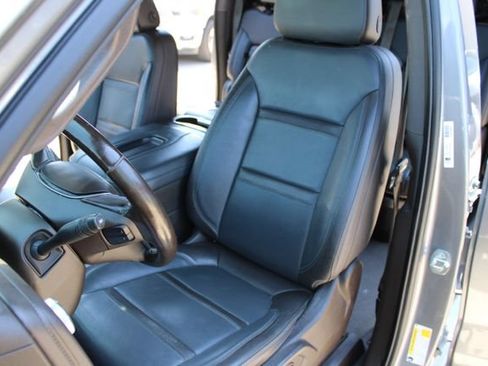 Used 2021 GMC Sierra 1500 Denali w/ Denali Ultimate Package AWD/4WD image 13
