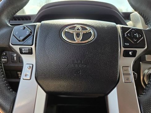 Used 2024 Toyota 4Runner SR5 image 33