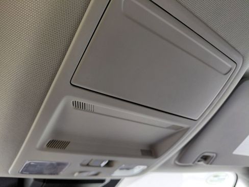 New 2025 Ford Ranger XLT w/ Equipment Group 301A High image 23