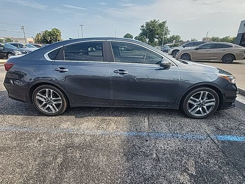 Used 2021 Kia Forte EX FWD image 2