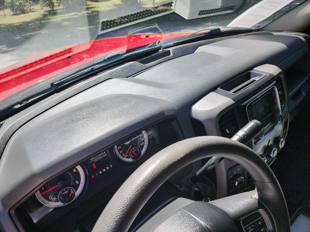 Used 2018 RAM 3500 Tradesman w/ Chrome Appearance Group AWD/4WD image 23