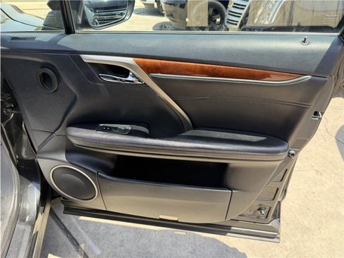 Used 2019 Lexus RX 350L FWD image 31