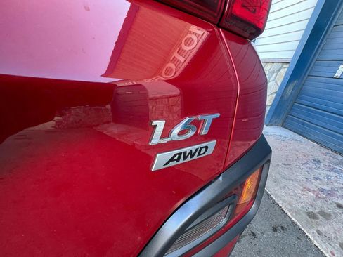 Used 2020 Hyundai Kona Limited image 10