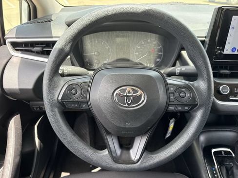 Used 2024 Toyota Corolla LE FWD image 13