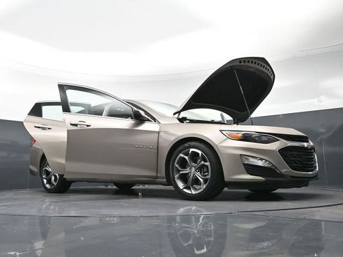 Used 2024 Chevrolet Malibu LT image 30