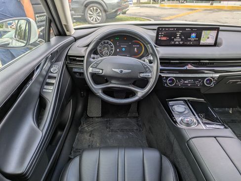 Used 2022 Genesis G80 2.5T image 14