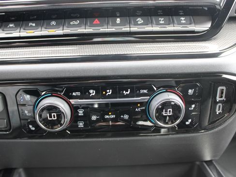 New 2026 Chevrolet Silverado 1500 ZR2 AWD/4WD image 42