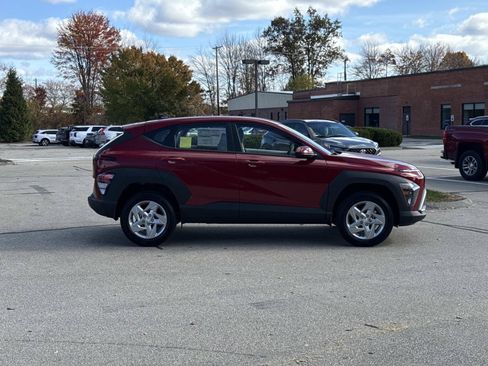 Used 2026 Hyundai Kona SE AWD/4WD image 4