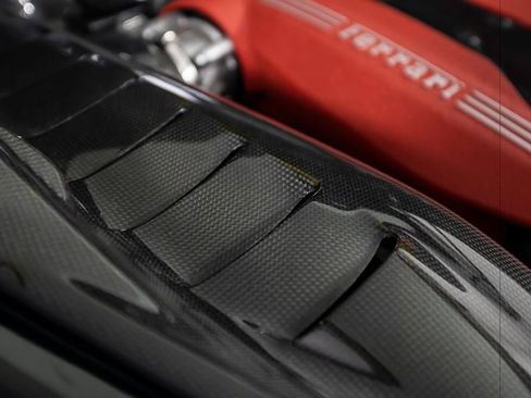 Used 2017 Ferrari 488 GTB RWD image 27