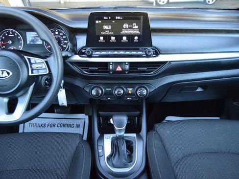 Used 2021 Kia Forte LXS image 19