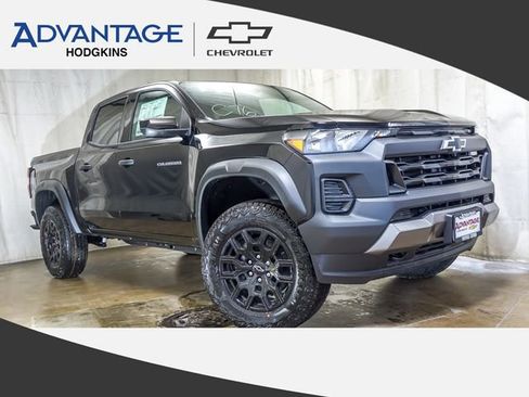 New 2026 Chevrolet Colorado Trail Boss AWD/4WD image 1