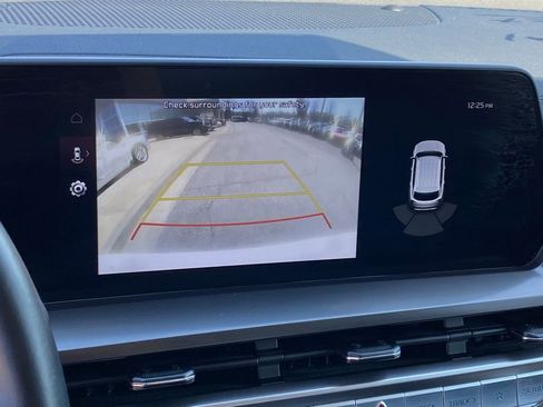 Used 2025 Kia Telluride S image 17