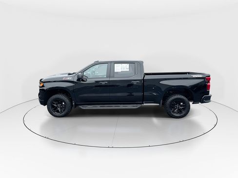 Used 2025 Chevrolet Silverado 1500 Custom Trail Boss AWD/4WD image 5