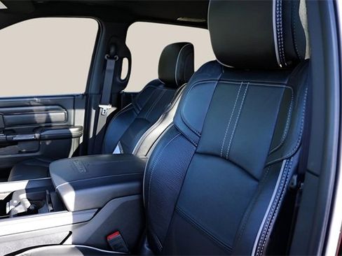 Used 2024 RAM 2500 Limited image 14